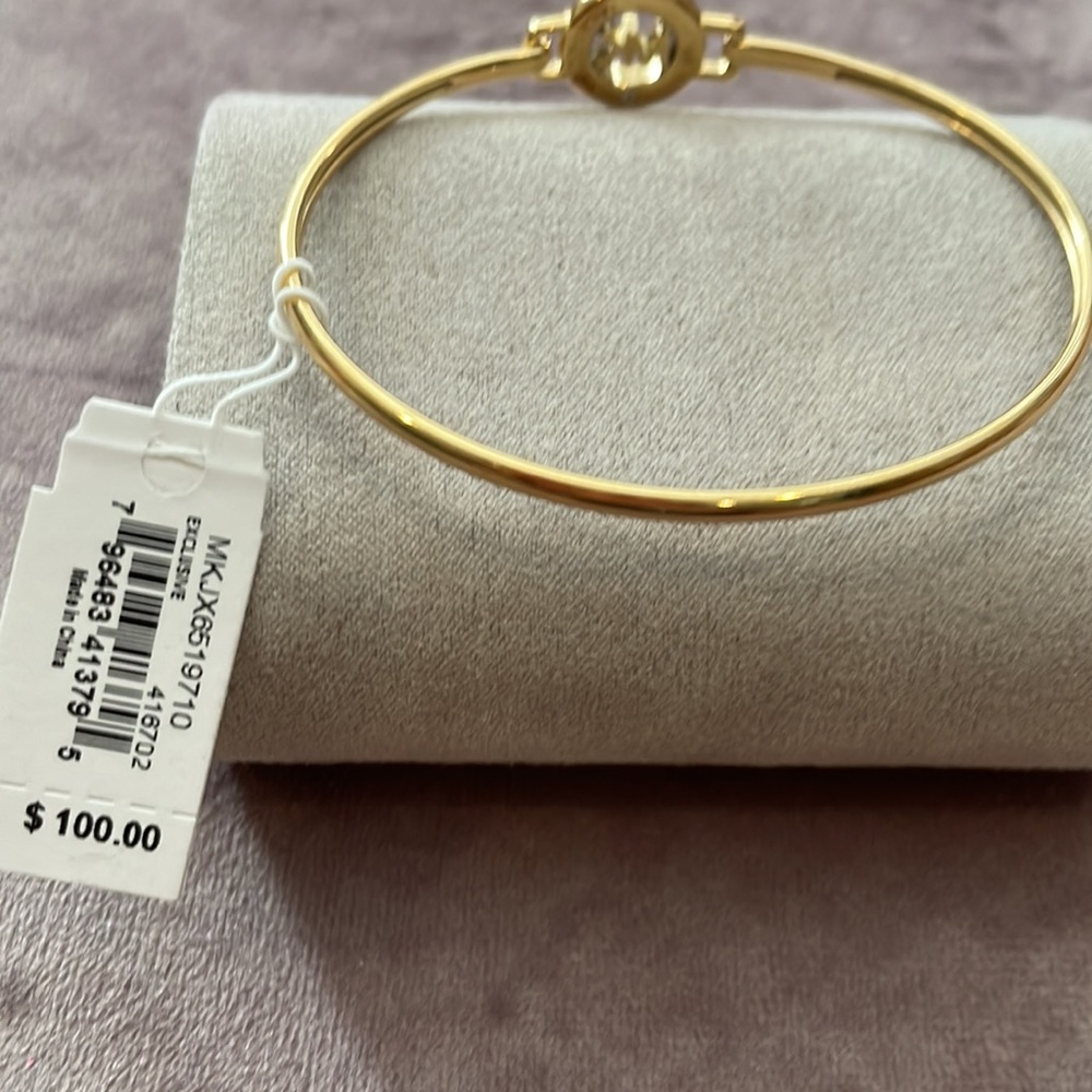 Michael Kors gold tone bracelet - Picture 3 of 4